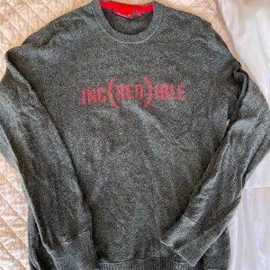 Limited edition Gap (RED) Gray Wool Sweater size Medium